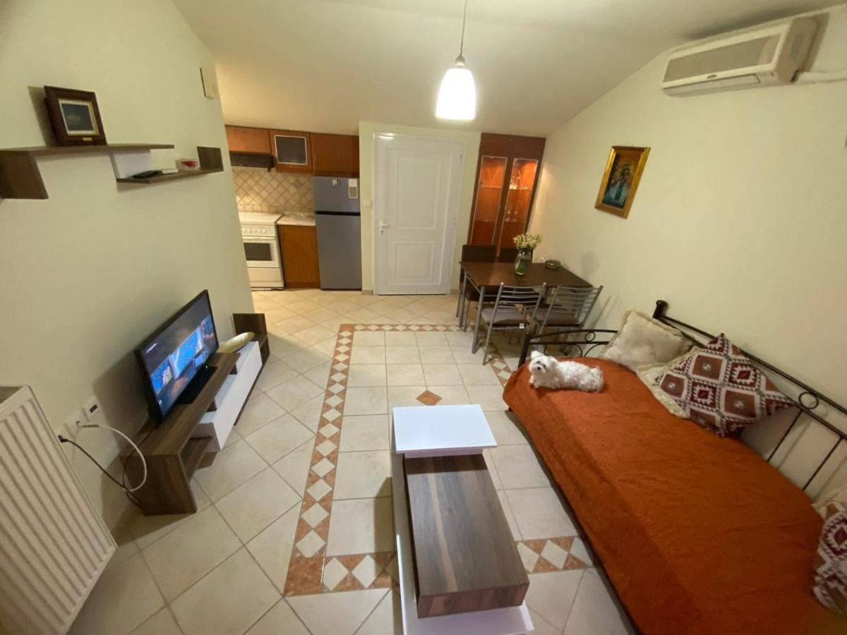 La Soffitta Di Bampina Apartment Perivolion Luaran gambar