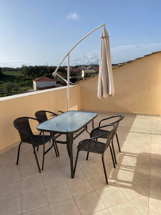 La Soffitta Di Bampina Apartment Perivolion Luaran gambar