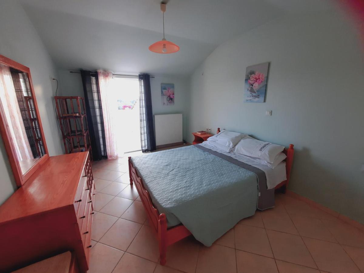 La Soffitta Di Bampina Apartment Perivolion Luaran gambar
